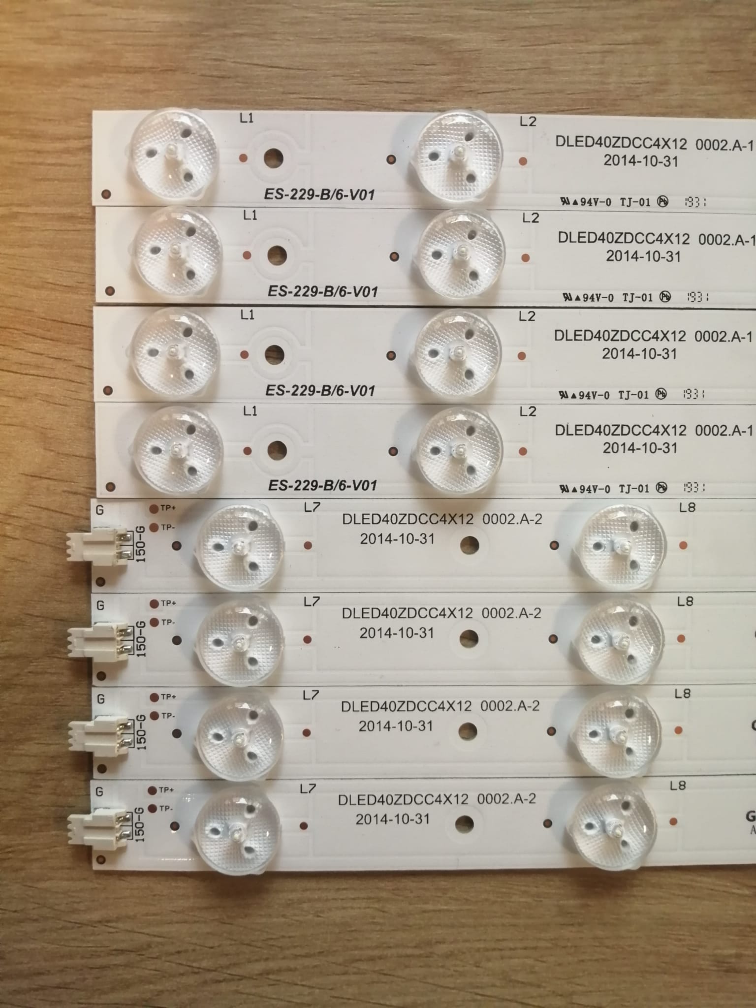 AWX40102 DLED40ZDCC4X12 0002.A-2,  DLED40ZDCC4X12 0002.A DLED40ZDCC4X12 0002.A-1 (37,4 CM)